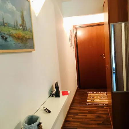 Flat Close To Terme Apartamento Sirmione