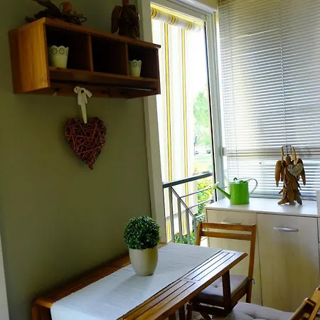 Flat Close To Terme Apartamento Sirmione